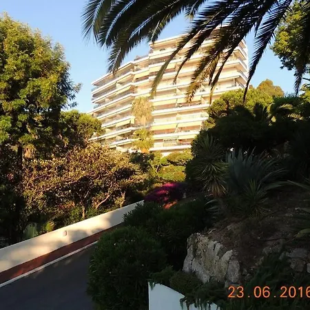 Standing Vue 2 Pers. 5 Min.cannes *