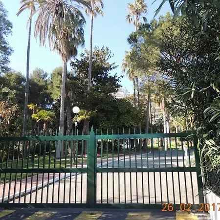 Standing Vue 2 Pers. 5 Min.cannes Валлорис