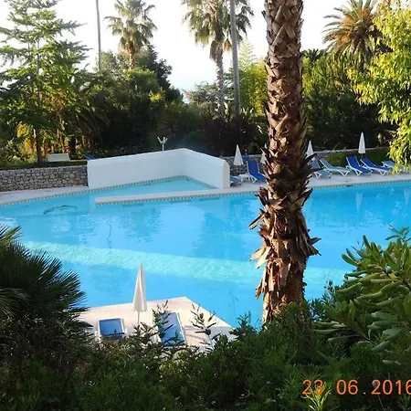 Standing Vue 2 Pers. 5 Min.cannes Апартаменты