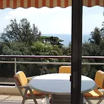 Appartement Studio Standing Vue 2 Pers. 5 Min.cannes *