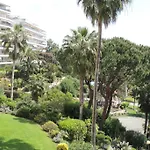 Studio Standing Vue 2 Pers. 5 Min.cannes Vallauris