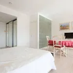 Appartement Studio Standing Vue 2 Pers. 5 Min.cannes Vallauris