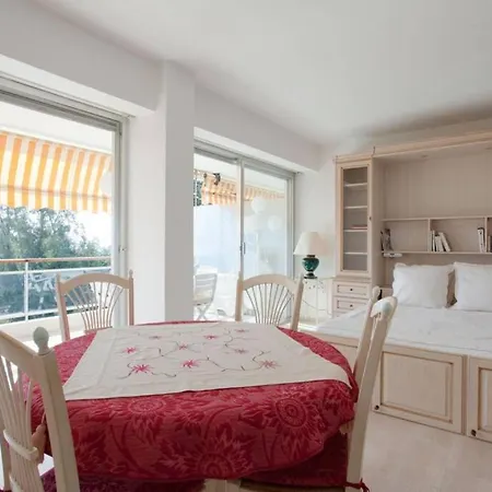 Appartamento Standing Vue 2 Pers. 5 Min.cannes *