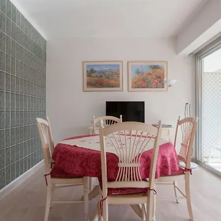 Apartment Studio Standing Vue 2 Pers. 5 Min.cannes