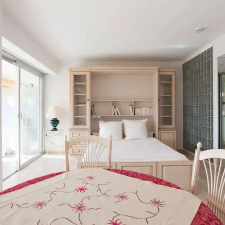 Apartment Studio Standing Vue 2 Pers. 5 Min.cannes *