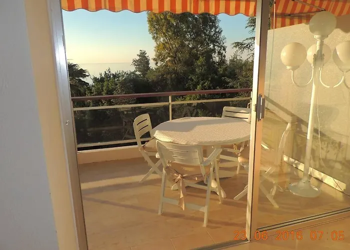 Apartment Studio Standing Vue 2 Pers. 5 Min.cannes *